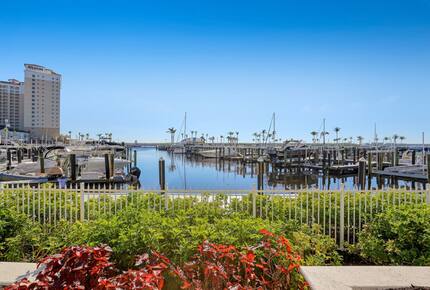 Oceanfront Luxury Condo in Resort Community - Cape Coral, Florida