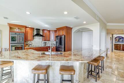 Oceanfront Luxury Condo in Resort Community - Cape Coral, Florida