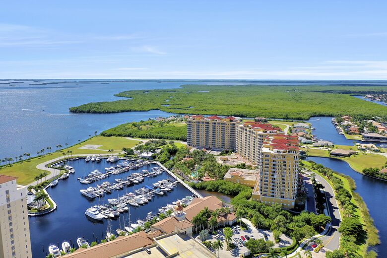 Oceanfront Luxury Condo in Resort Community - Cape Coral, Florida