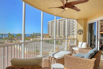 Oceanfront Luxury Condo in Resort Community - Cape Coral, Florida