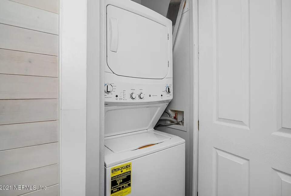 Newly Decorated in Ponte Vedra Beach with Hot Tub - Ponte Vedra Beach, Florida