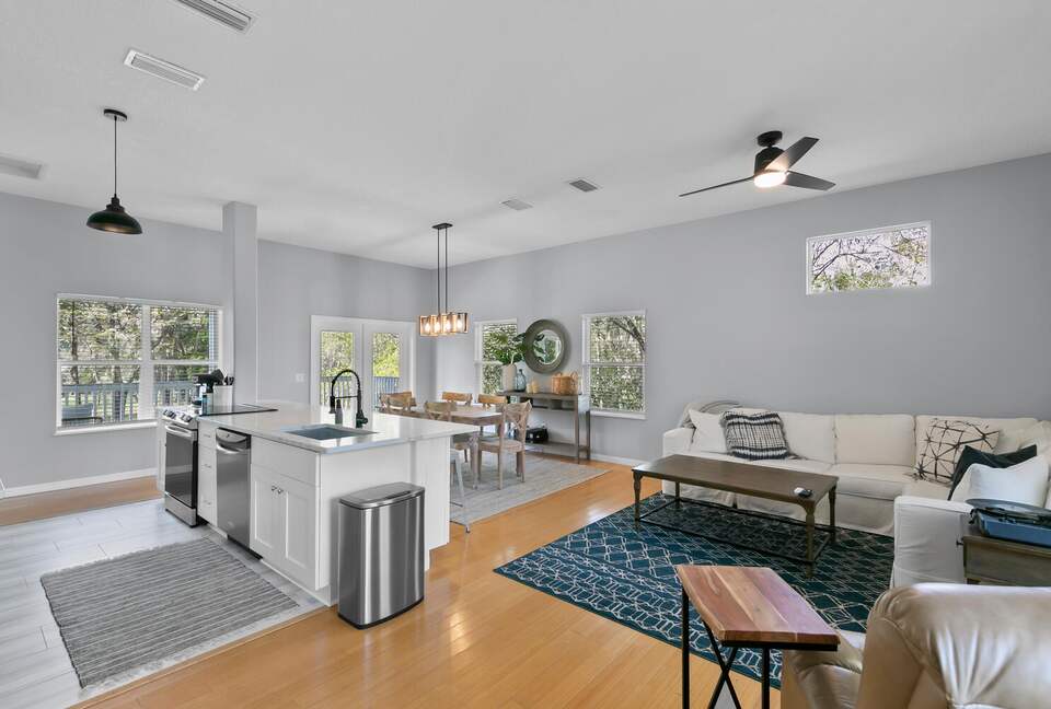 Newly Decorated in Ponte Vedra Beach with Hot Tub - Ponte Vedra Beach, Florida