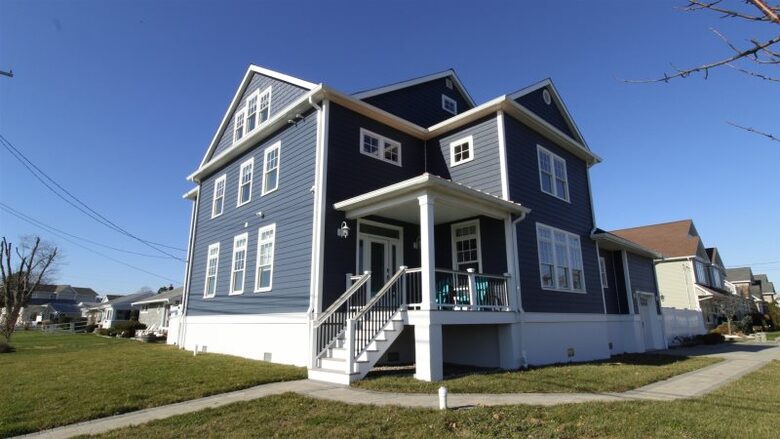 Custom 7BR Retreat | With private pool - Point Pleasant Beach, New Jersey