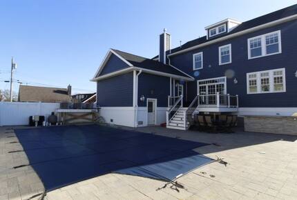 Custom 7BR Retreat | With private pool - Point Pleasant Beach, New Jersey