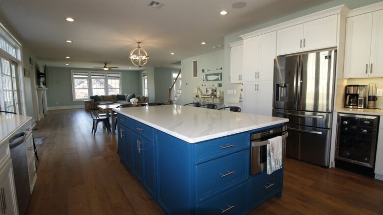 Custom 7BR Retreat | With private pool - Point Pleasant Beach, New Jersey