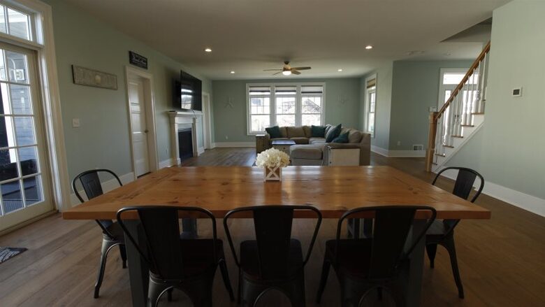 Custom 7BR Retreat | With private pool - Point Pleasant Beach, New Jersey