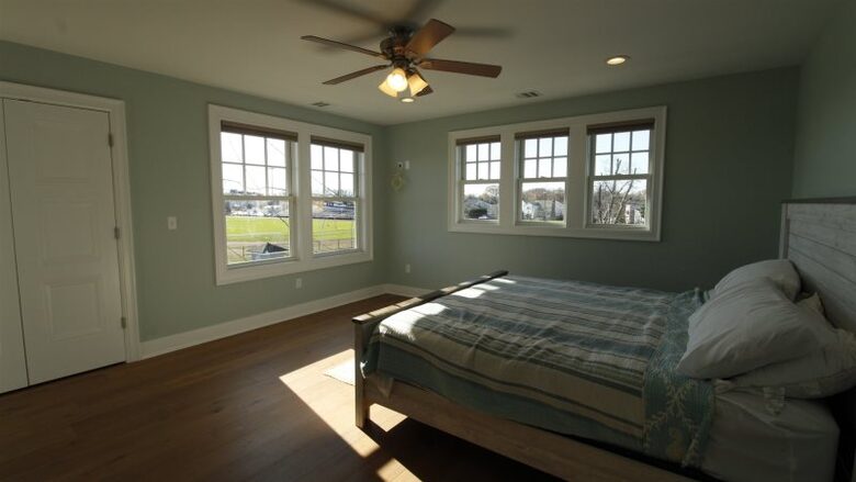 Custom 7BR Retreat | With private pool - Point Pleasant Beach, New Jersey