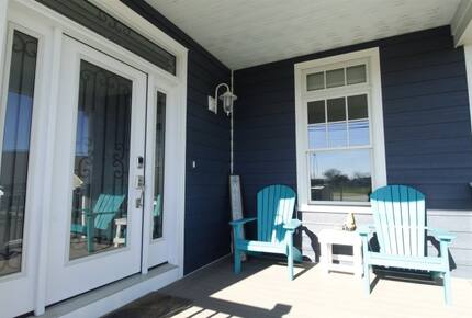 Custom 7BR Retreat | With private pool - Point Pleasant Beach, New Jersey