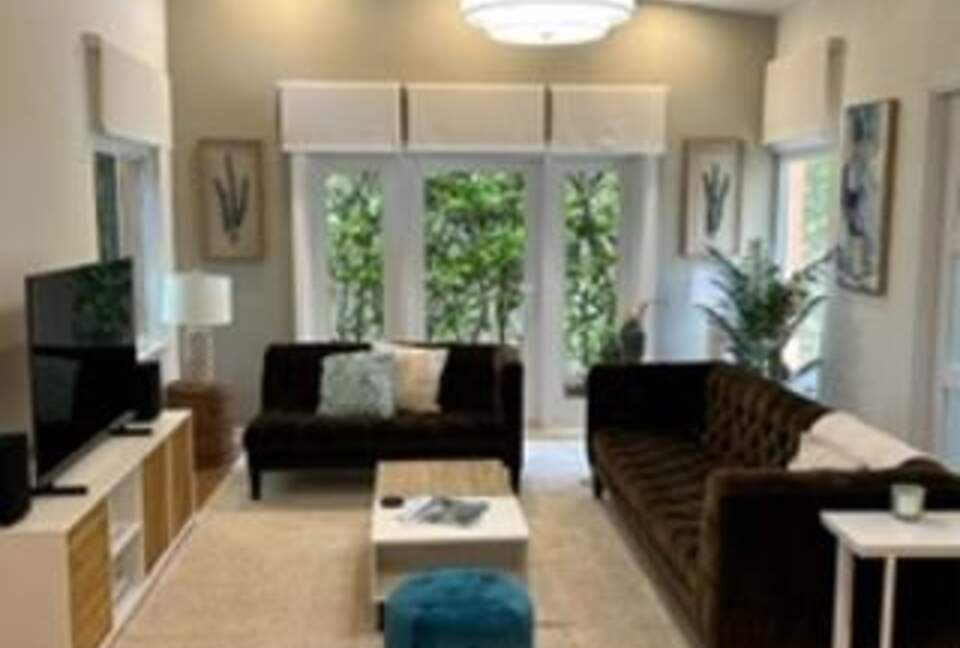 Warm West Palm Oasis with Heated Pool just off Intercoastal - West Palm Beach, Florida