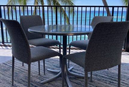 Ocean Front Paradise - Honolulu, Hawaii