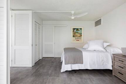 Ocean Front Paradise - Honolulu, Hawaii