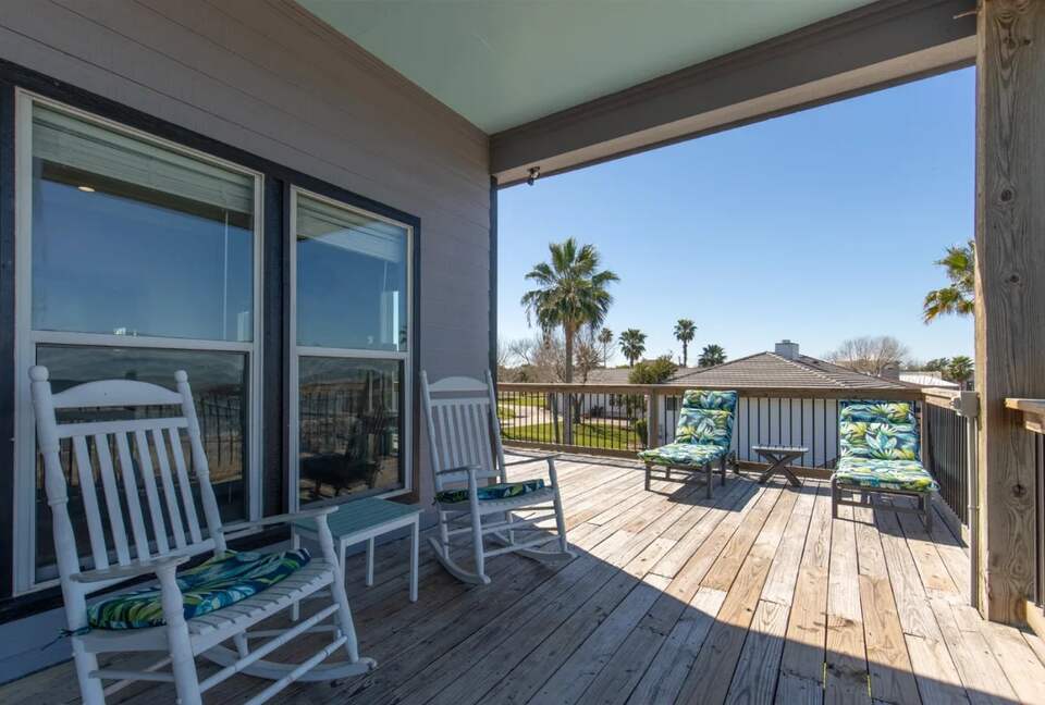 Tequila Sunset | With private pier and hot tub - Rockport, Texas