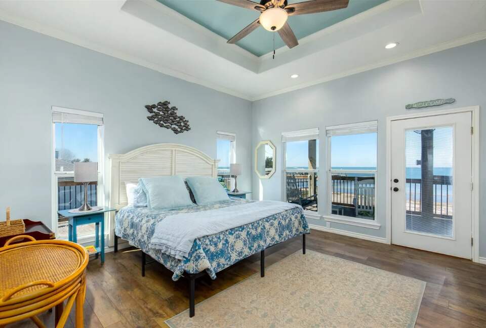 Tequila Sunset | With private pier and hot tub - Rockport, Texas