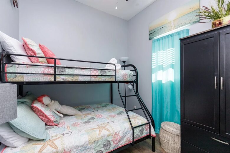 Tequila Sunset | With private pier and hot tub - Rockport, Texas