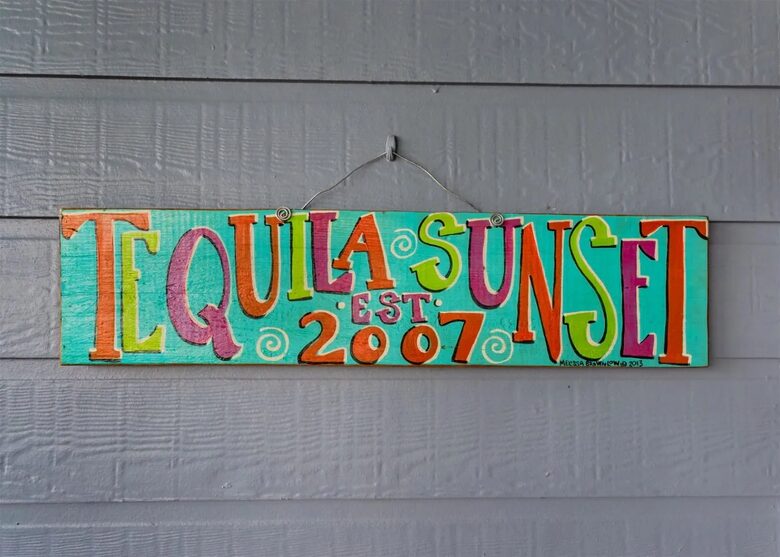 Tequila Sunset | With private pier and hot tub - Rockport, Texas