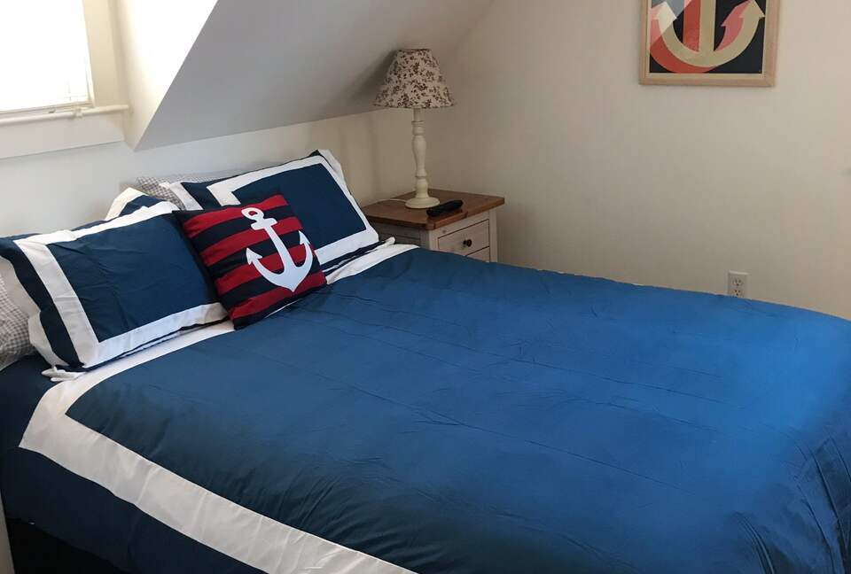 The Mary Alden | Charming New England Getaway - Provincetown, Massachusetts