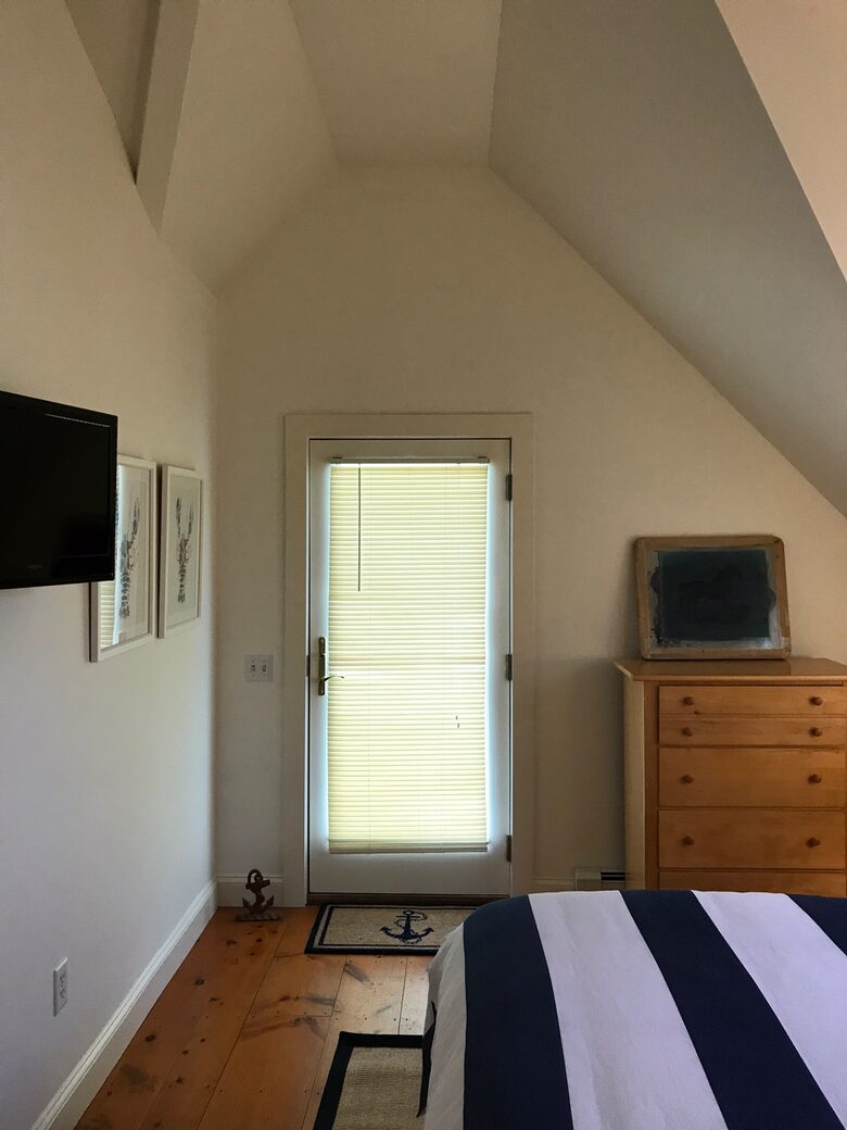 The Mary Alden | Charming New England Getaway - Provincetown, Massachusetts