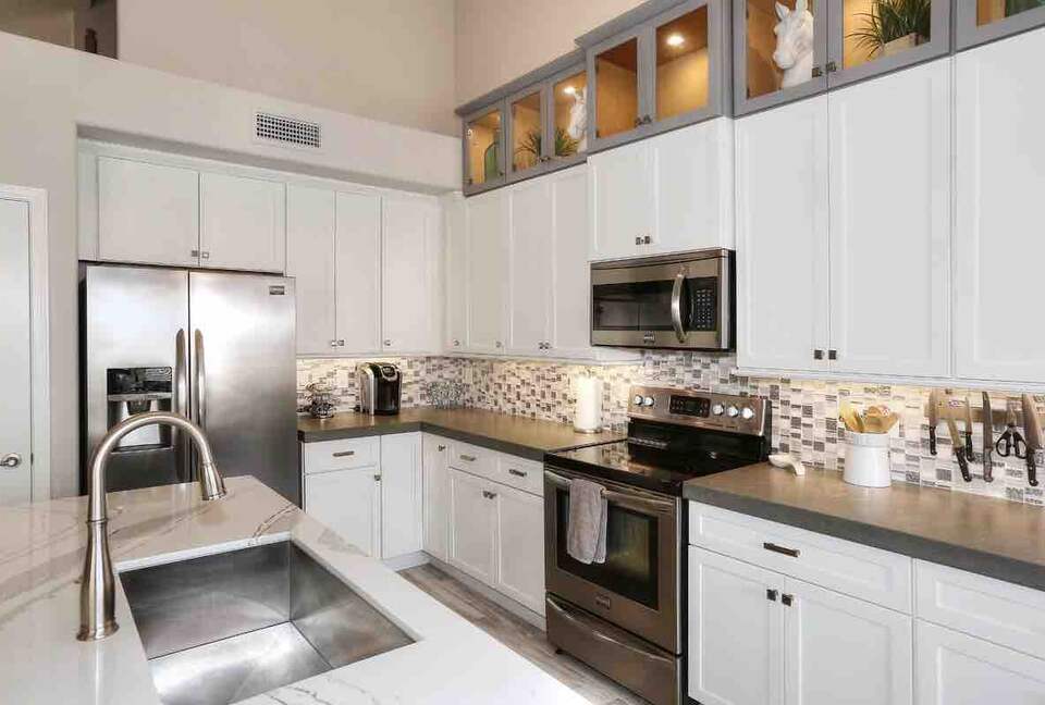 Scottsdale Home with a home office & private pool - Scottsdale, Arizona