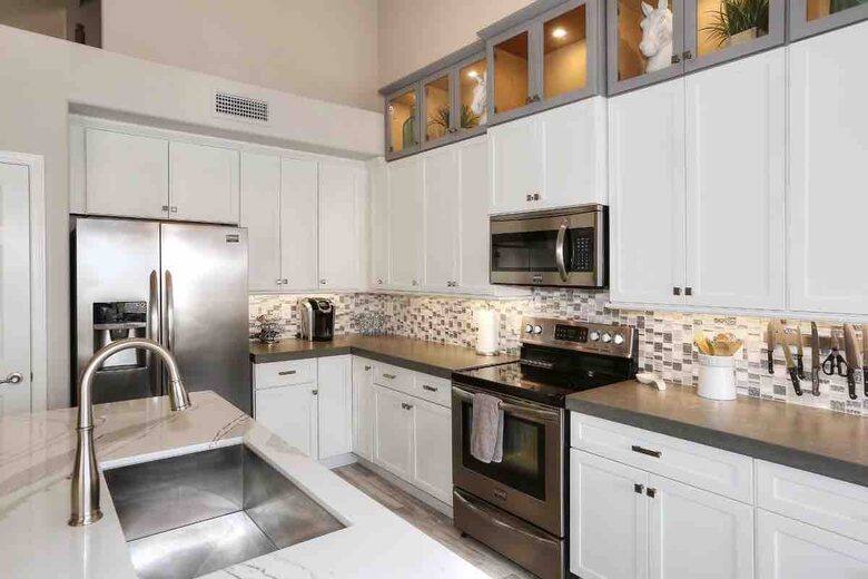 Scottsdale Home with a home office & private pool - Scottsdale, Arizona