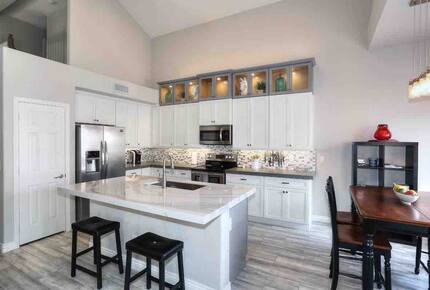 Scottsdale Home with a home office & private pool - Scottsdale, Arizona