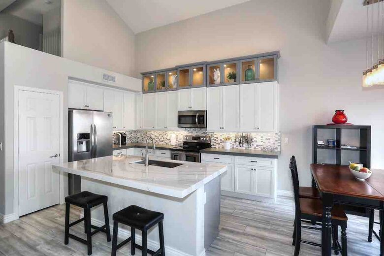 Scottsdale Home with a home office & private pool - Scottsdale, Arizona