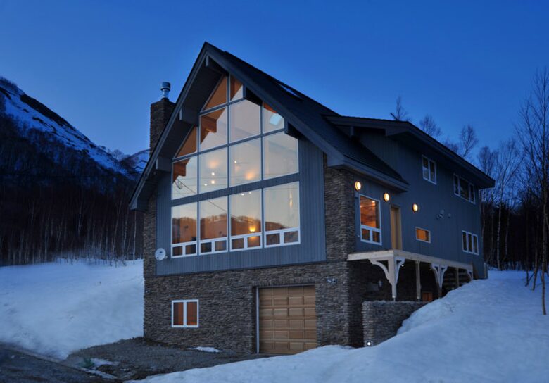 Aroha - Rusutsu, Japan