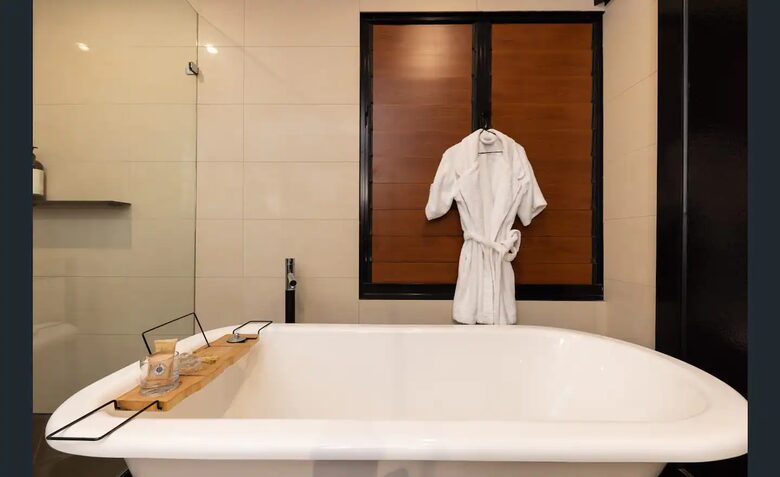 Lush Tropical Paradise Home | Darwin City - Stuart Park, Australia