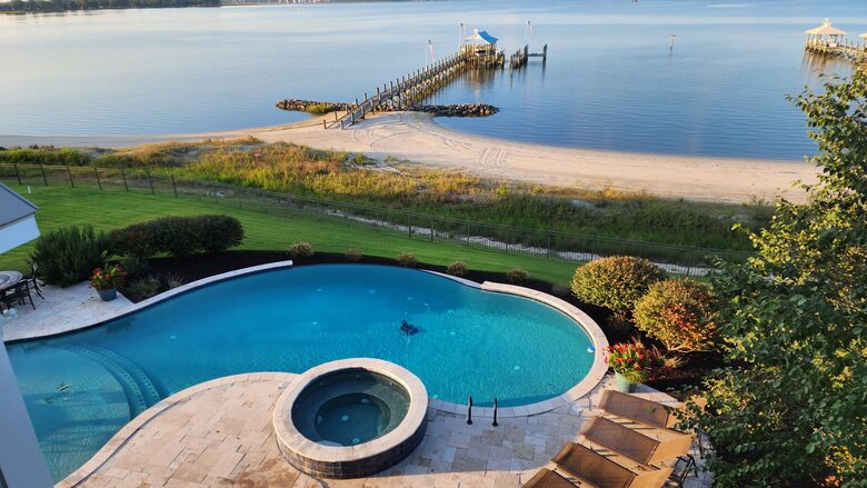 Luxury Estate on York River (2 miles wide) | In historic coastal Virginia - Barhamsville, Virginia