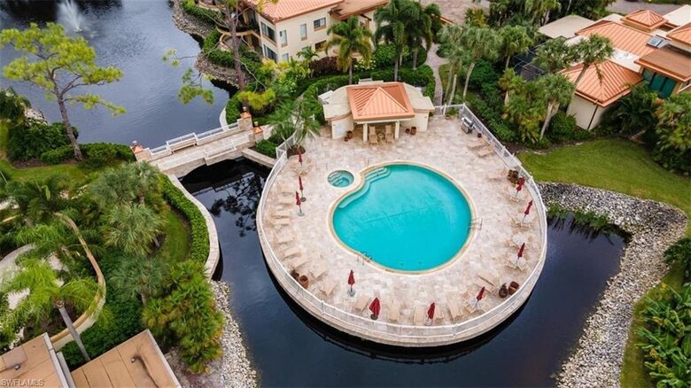 condo pool