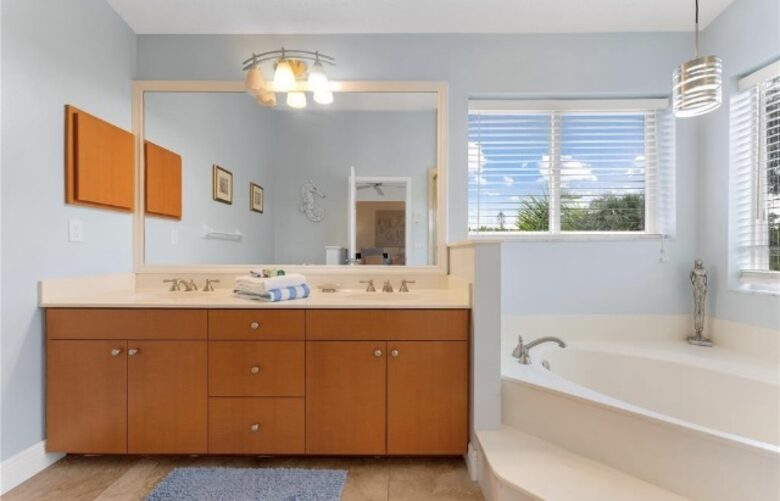 Quiet luxury on Siesta Key! - Sarasota, Florida