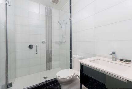 FIN | Three Bedroom Single Level Residence | International Property Award Winner - George Town, Cayman Islands