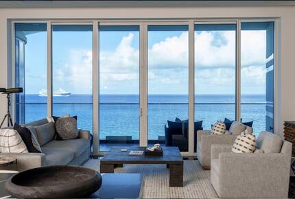 FIN | Three Bedroom Single Level Residence | International Property Award Winner - George Town, Cayman Islands