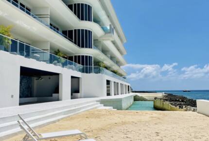 FIN | Three Bedroom Single Level Residence | International Property Award Winner - George Town, Cayman Islands