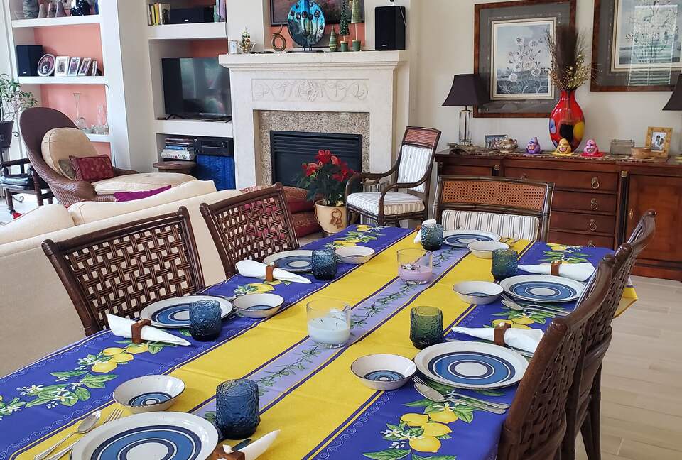 Sanibel Retreat on a Resort Island | Private country club golf course - Sanibel, Florida