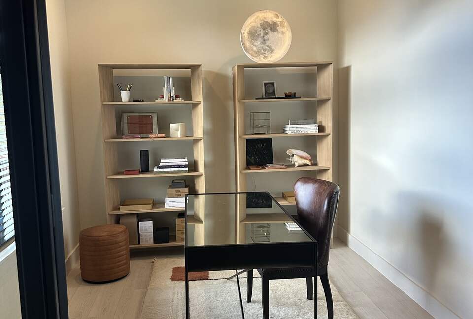 Lovely home overlooking the stunning Nordic Mountain Ski Resort - Eden, Utah