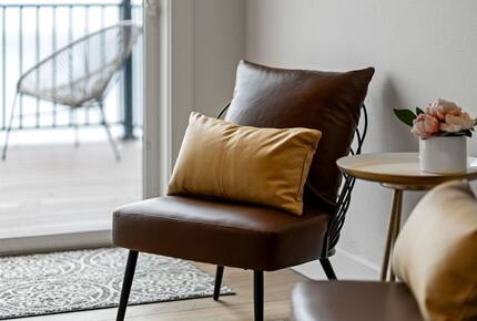 Luxury Hood Canal Beachfront Home w/ Large Deck & Kayaks! - Belfair, Washington