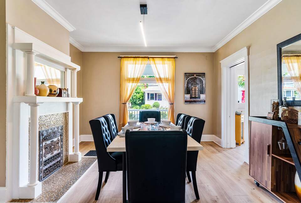 Spacious Retreat Packed with Amenities - Cincinnati, Ohio