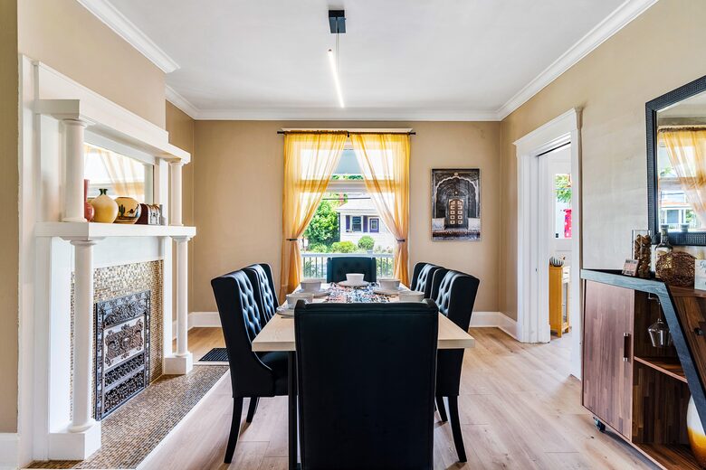 Spacious Retreat Packed with Amenities - Cincinnati, Ohio