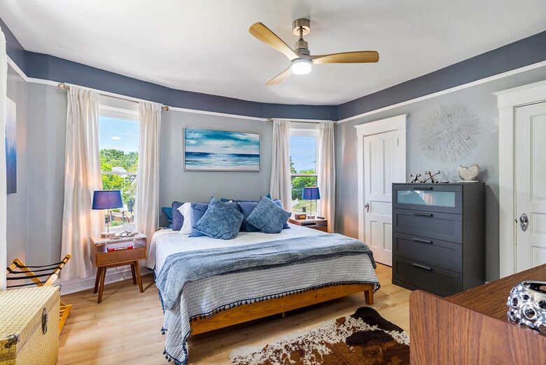 Spacious Retreat Packed with Amenities - Cincinnati, Ohio