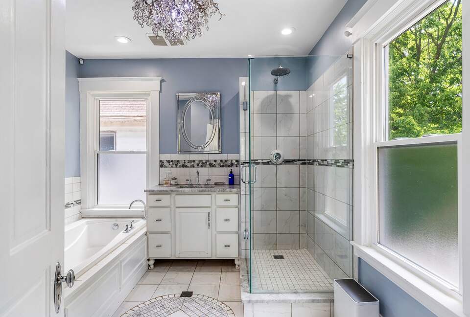 Spacious Retreat Packed with Amenities - Cincinnati, Ohio