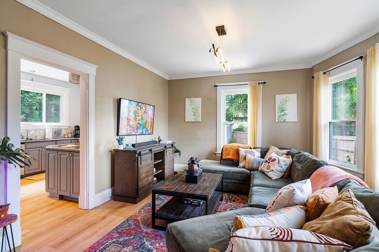 Spacious Retreat Packed with Amenities - Cincinnati, Ohio