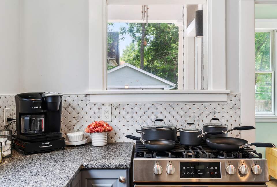 Spacious Retreat Packed with Amenities - Cincinnati, Ohio