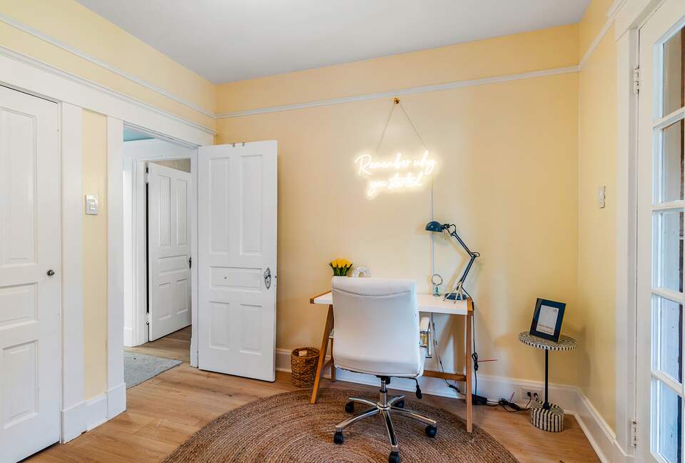 Spacious Retreat Packed with Amenities - Cincinnati, Ohio