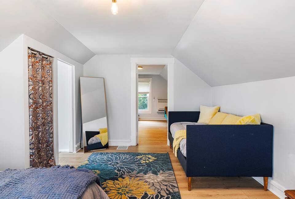 Spacious Retreat Packed with Amenities - Cincinnati, Ohio