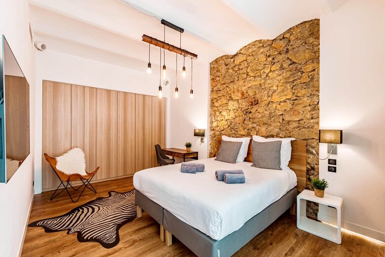 Loft Bone - Cannes, France