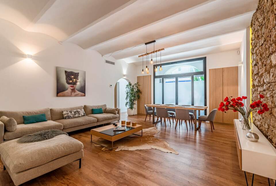 Loft Bone - Cannes, France