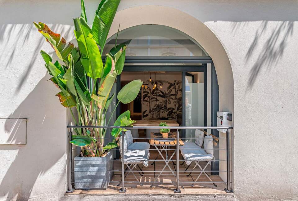 Loft Bone - Cannes, France