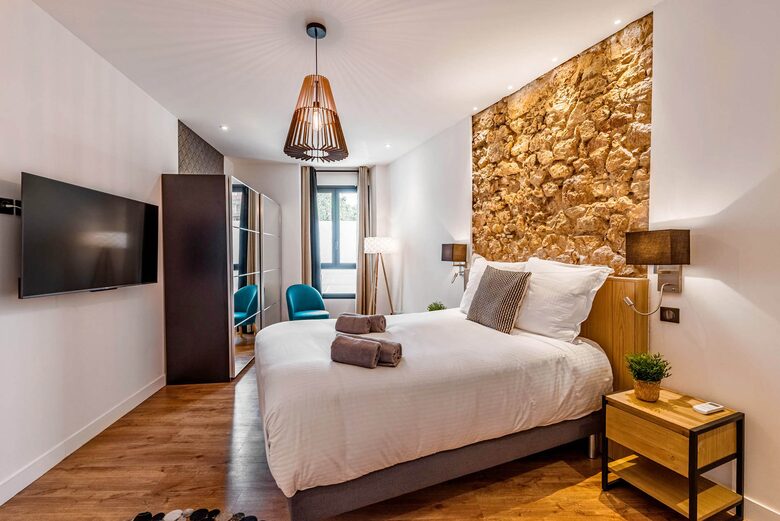 Loft Bone - Cannes, France