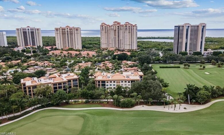 Pelican Bay | Walk to Beach with Private Beach Clubs - Naples, Florida