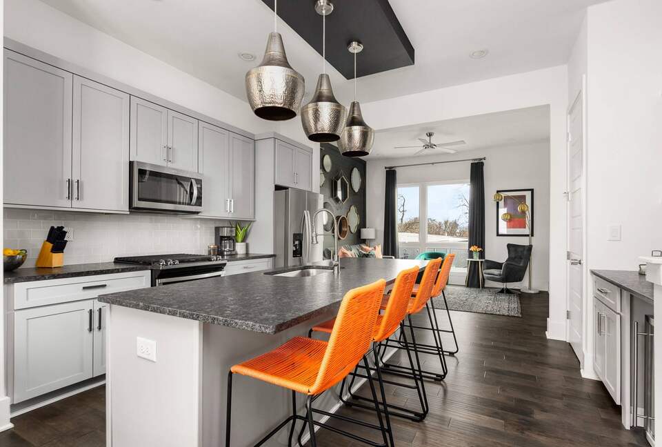 Vibe | Trendy East Nashville Townhome - Nashville, Tennessee